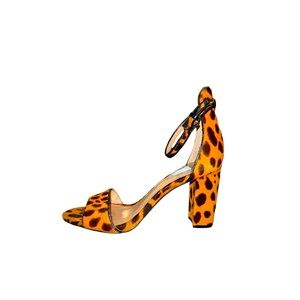 VINCE CAMUTO LEOPARD PRINT HEELS